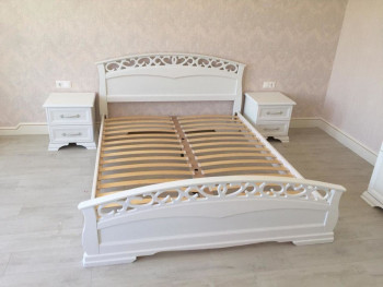 Кровать Грация-1 из массива сосны 1600*2000 Белый античный в Ленске - lensk.mebel54.com | фото